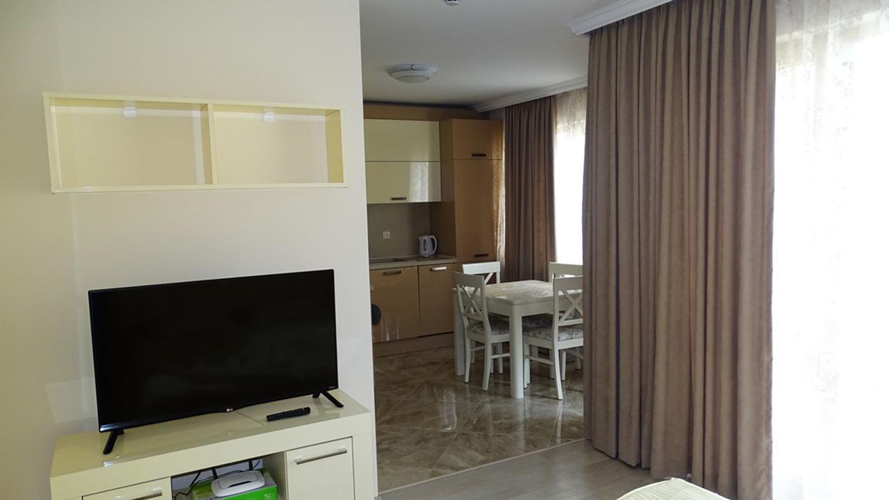 Florence Deluxe Apartments Święty Włas Zewnętrze zdjęcie