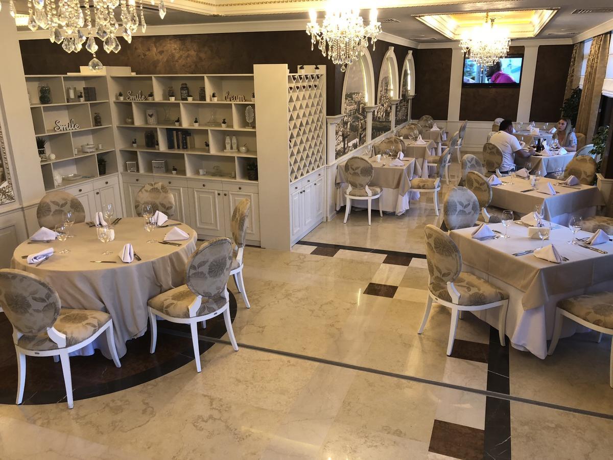 Florence Deluxe Apartments Święty Włas Zewnętrze zdjęcie